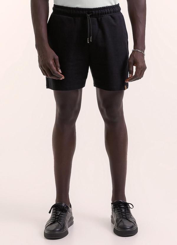 Short em Moletom Preto