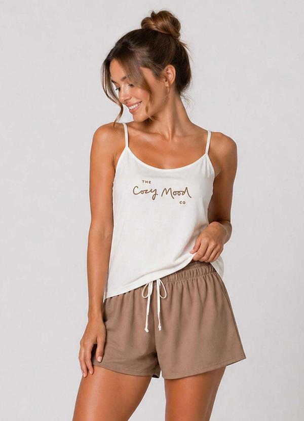 Pijama Feminino Blusa de Alça e Short Marrom