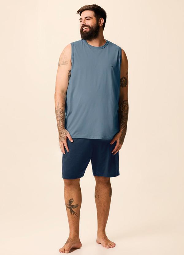 Pijama Curto Regata Bordada Azul Pastel
