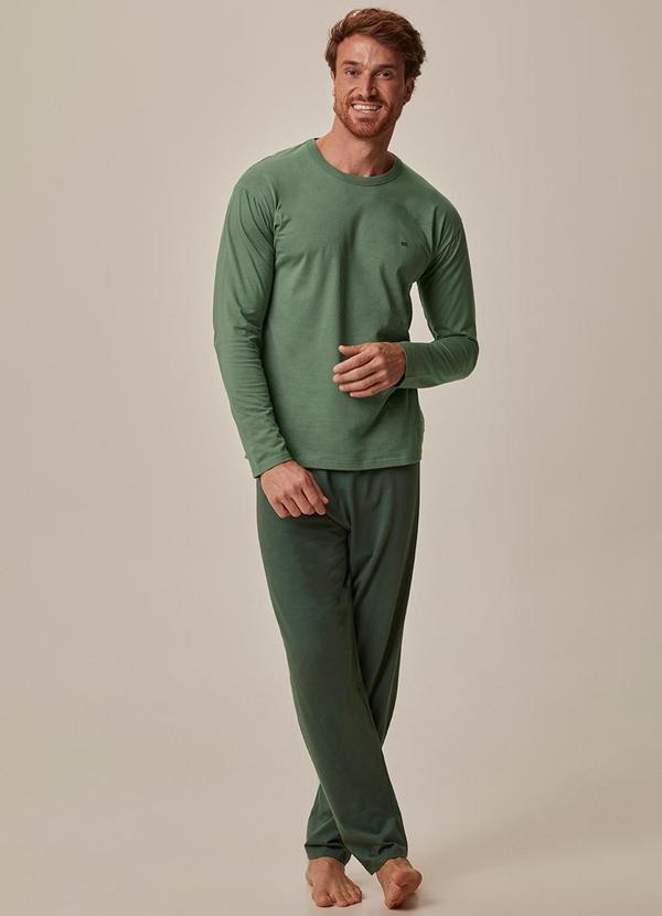 Pijama Longo com Bordado Verde