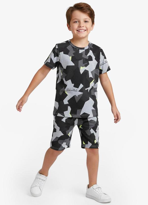 Pijama Infantil Camiseta e Bermuda Cinza