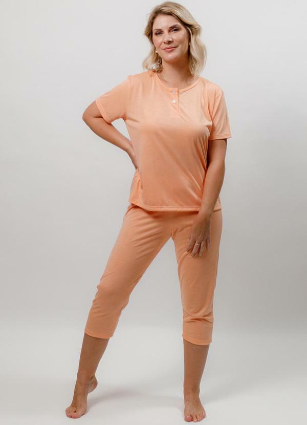 Vista 2 Pijama Blusa com Peitilho e Calça Capri Laranja Piante Pijamas Piante Pijamas