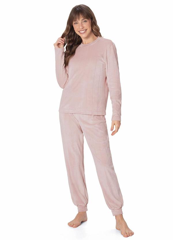 Pijama em Fleece Texturizado Rosa Claro