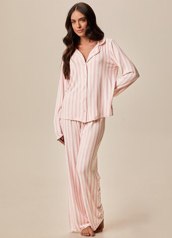 Pijama Longo Listrado em Malha Viscose Rosa