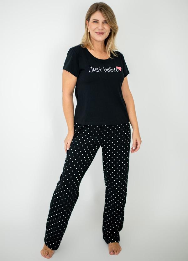 Pijama Manga Curta com Calça Camila Poá Preto