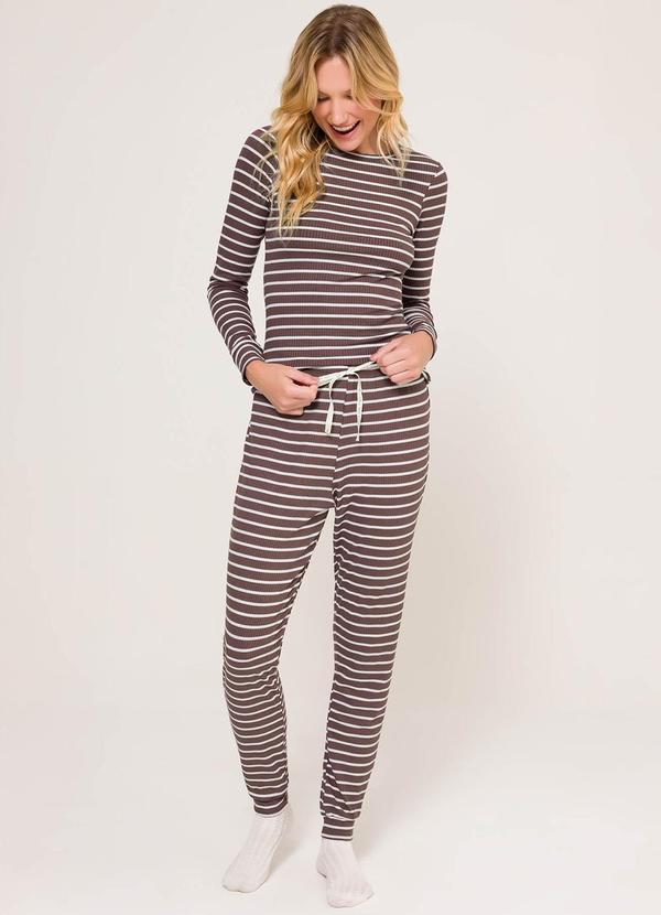 Pijama Manga Longa de Ribana Listrado Marrom