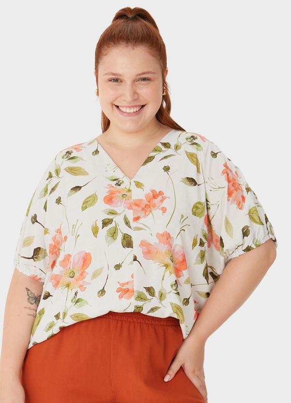 Vista 2 Blusa Floral Mullet em Malha Plus Off White Malwee Malwee