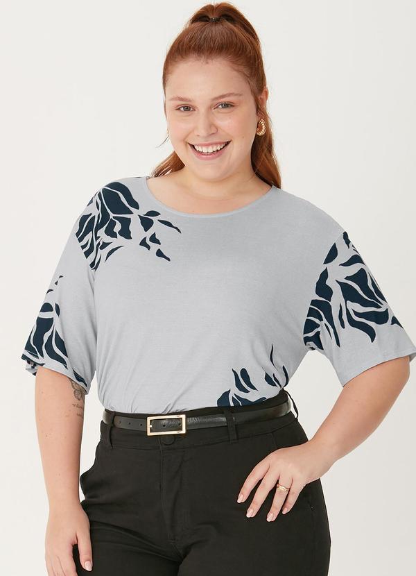 Blusa Ampla Folhagens Plus Azul Escuro