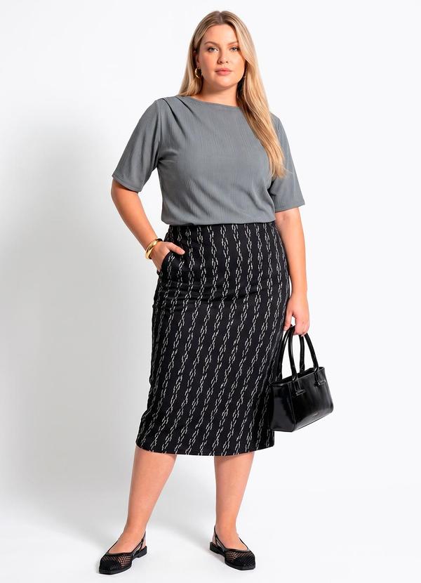 Blusa Cinza em Malha Plissada