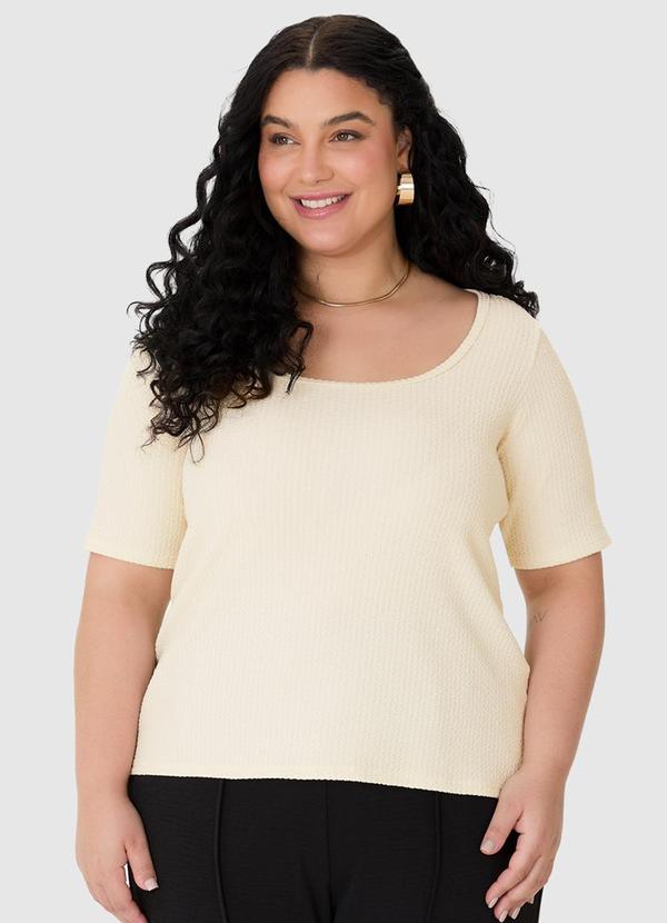 Blusa Evasê Texturizada Plus Off White