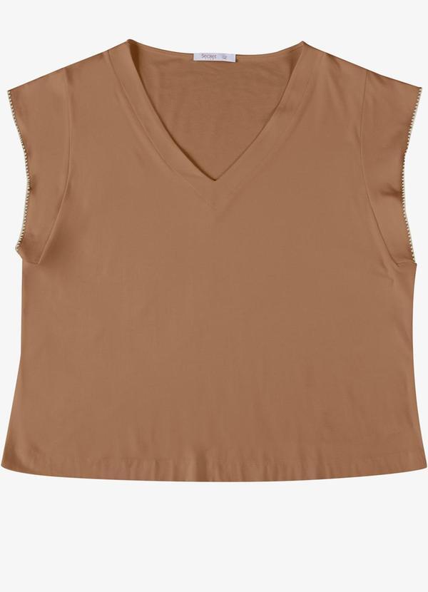 Blusa Feminina Plus Manga Curta Marrom