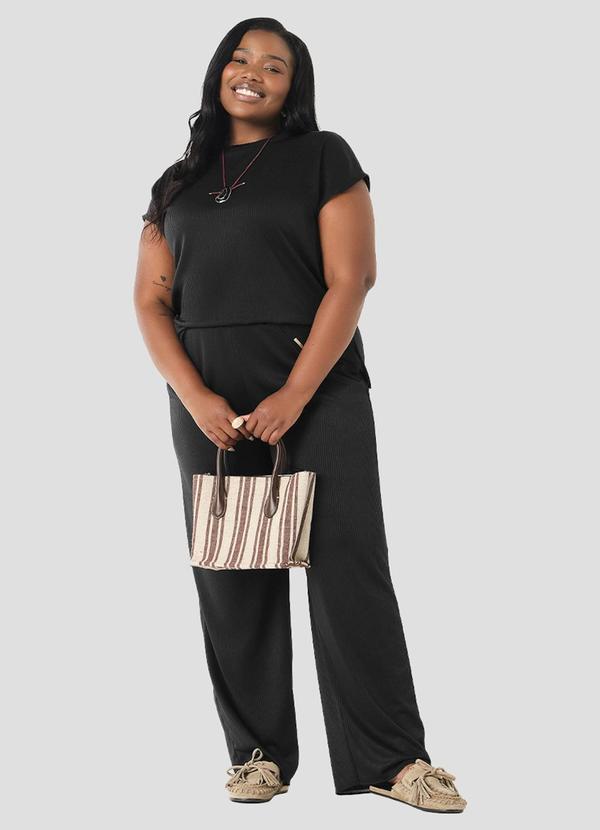 Blusa Feminina Plus Size Canelado Relevo Preto