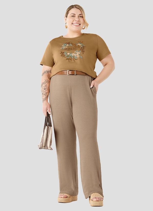 Blusa Feminina Plus Size em Meia Malha Marrom