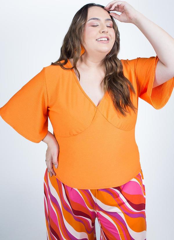Blusa Laranja em Malha Anarruga