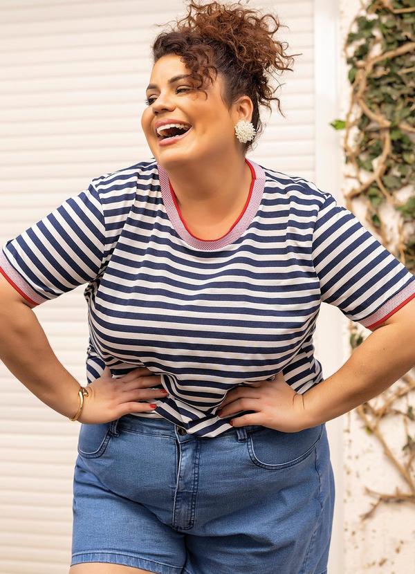 Blusa Listrada em Malha Listrada