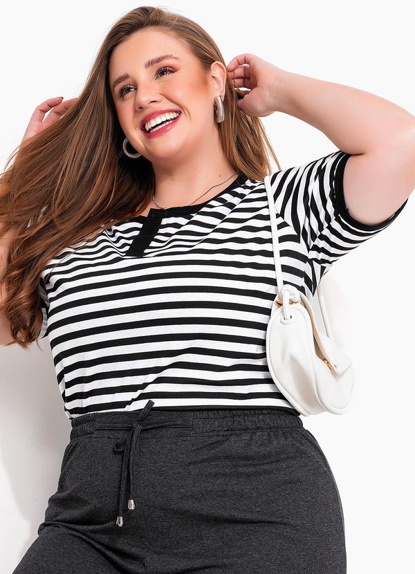 Blusa Listrada Preta e Branca em Malha