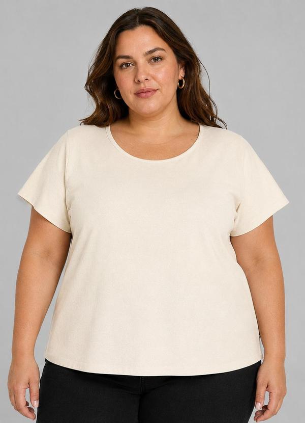 Blusa Manga Curta Plus Size Bege