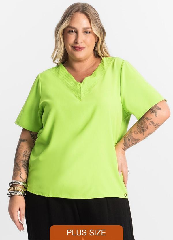 Blusa Manga Curta Plus Size Verde