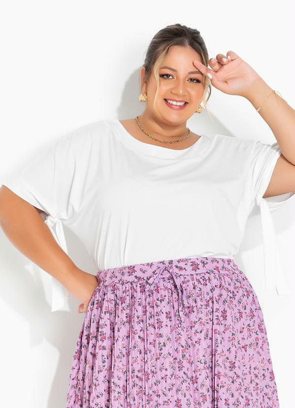 Blusa Off White com Amarração Plus Size