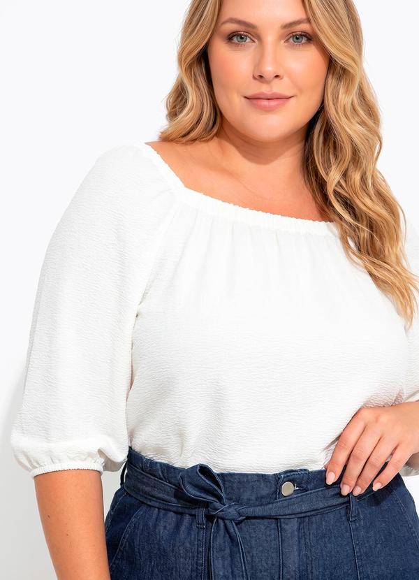 Blusa Off White em Malha Anarruga