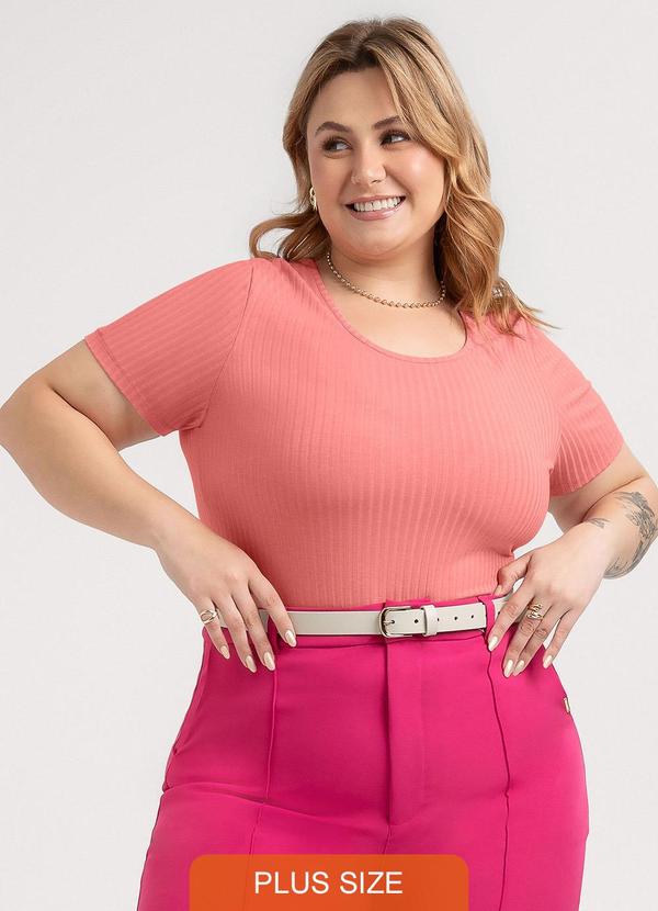Blusa Plus Size em Canelado Rosa