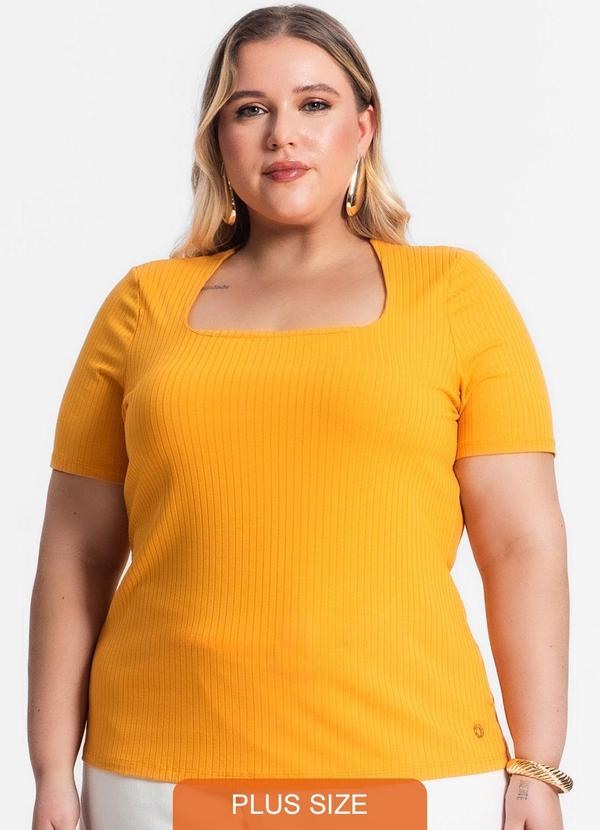 Blusa Plus Size em Ribana Canelada Amarelo