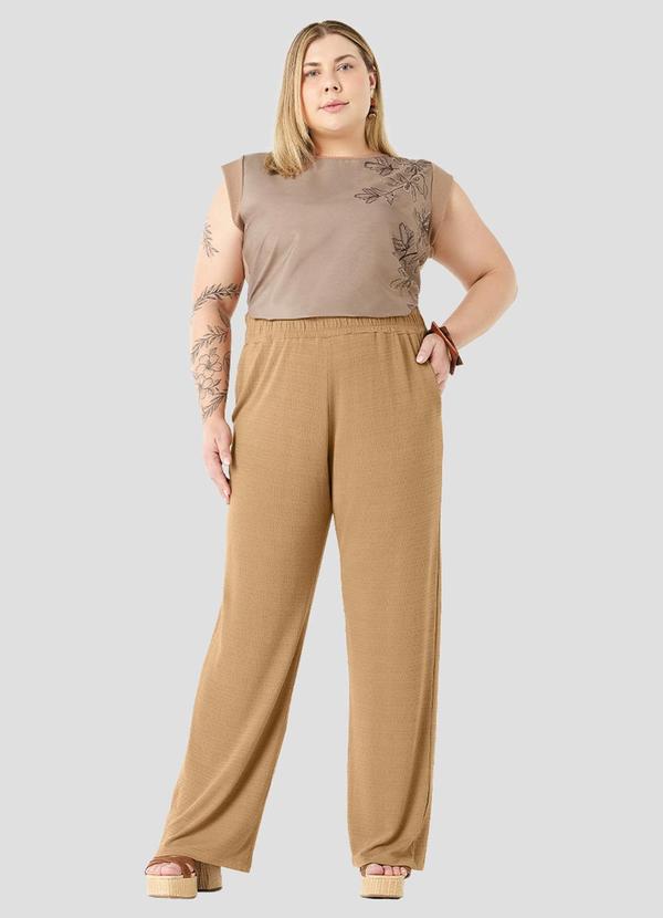 Blusa Plus Size em Ribana Canelada Marrom