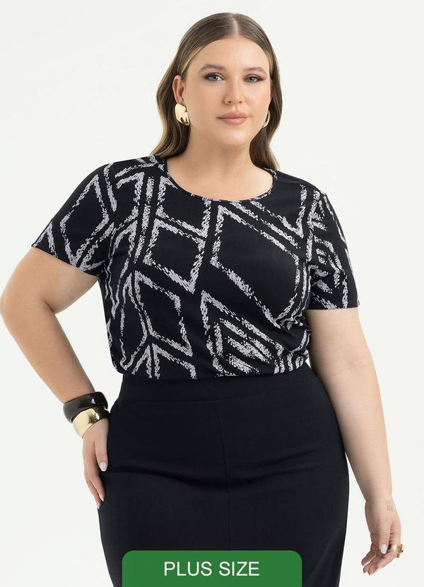 Blusa Plus Size em Viscose Preto