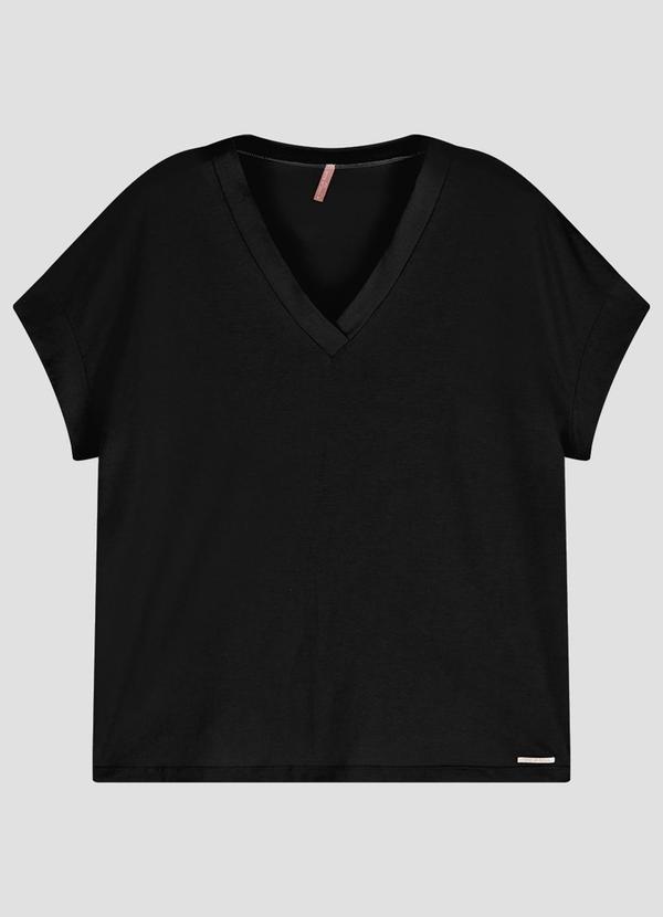 Blusa Plus Size Viscose Light Decote V Preto