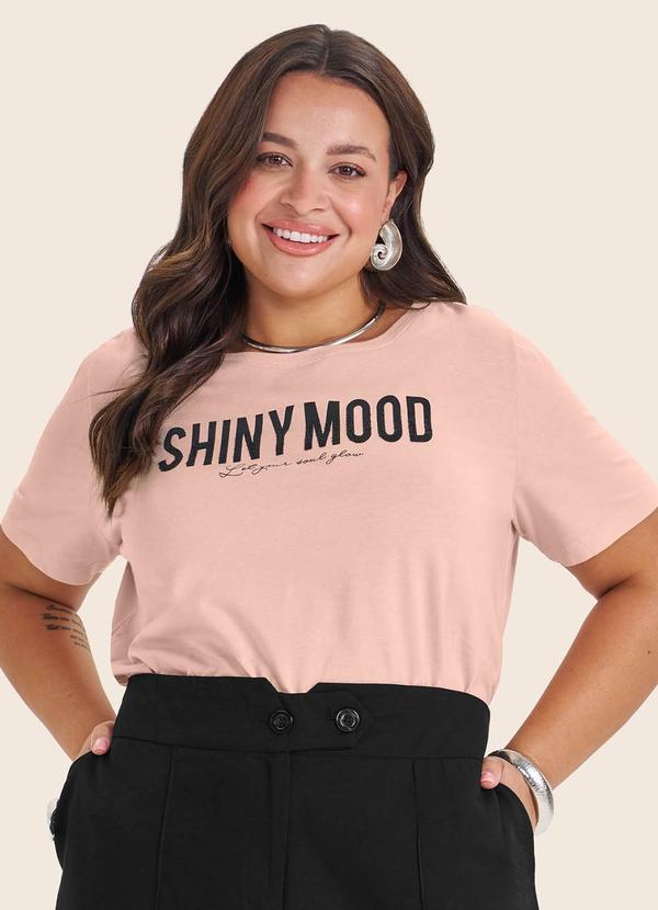 Camisa Feminina com Estampa Plus Size Rosa