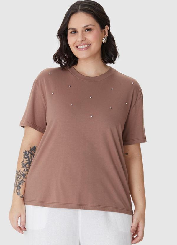 Camiseta Box em Malha PlusMarrom Claro