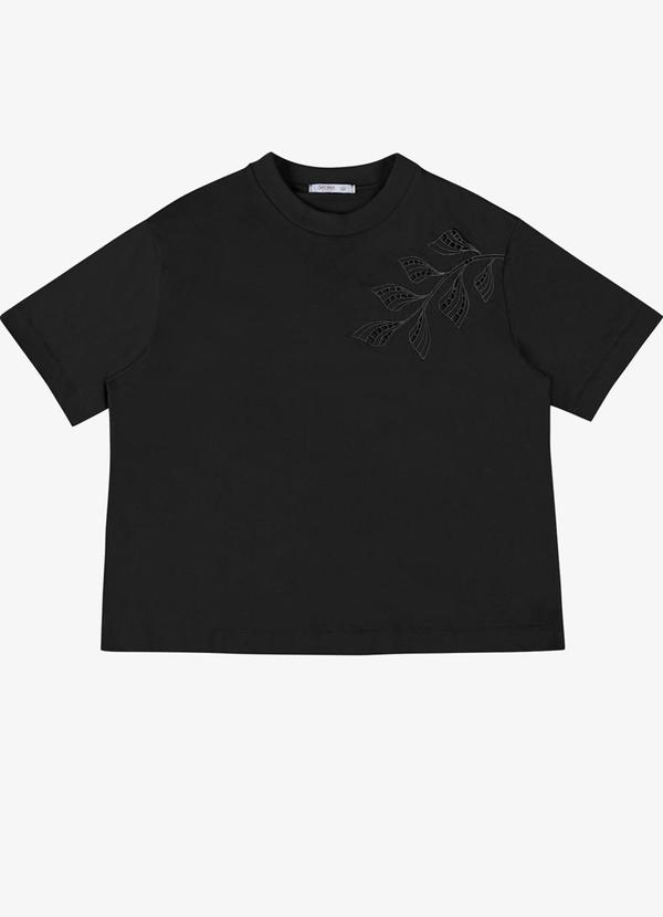 T Shirt Feminina Plus Bordado Preto