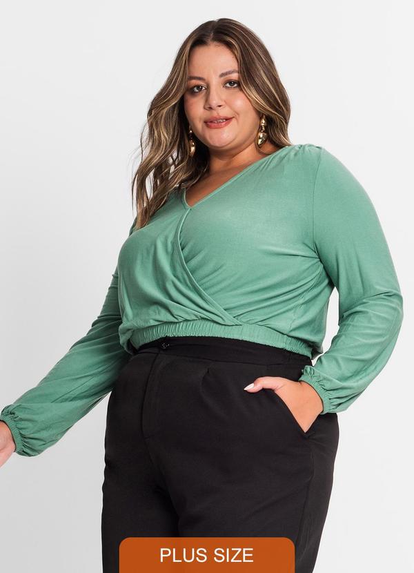 Blusa Feminina Plus Size em Viscose Verde