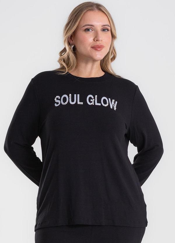 Blusa Manga Longa com Rebite Plus Size Preto