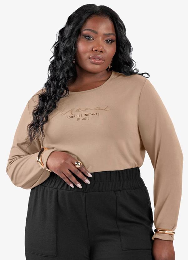 Blusa Manga Longa Plus Size Marrom