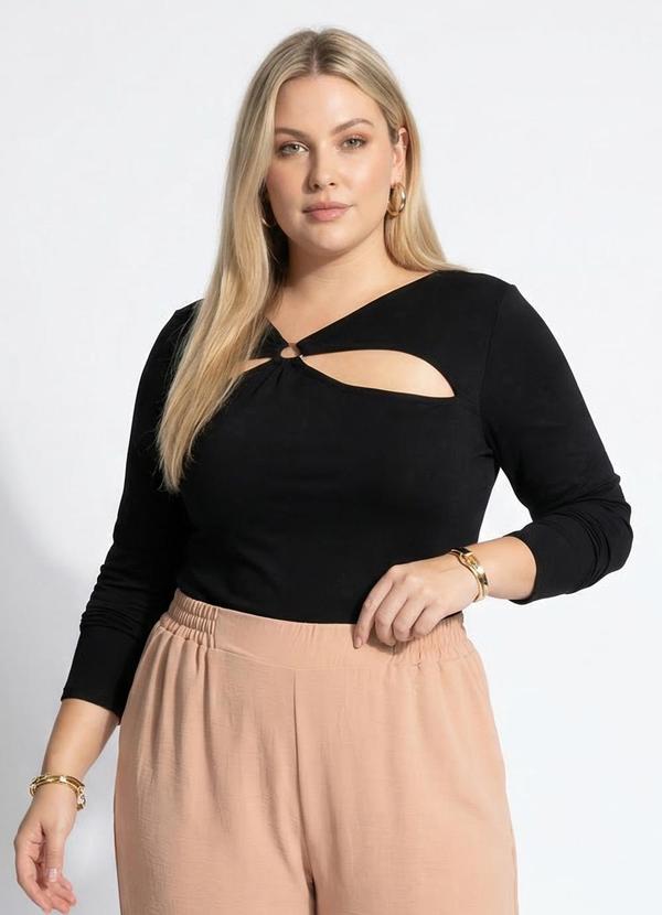 Blusa Preta em Malha Suede Macia