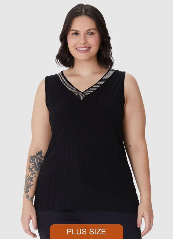 Blusa em Malha Canelada Plus Preto