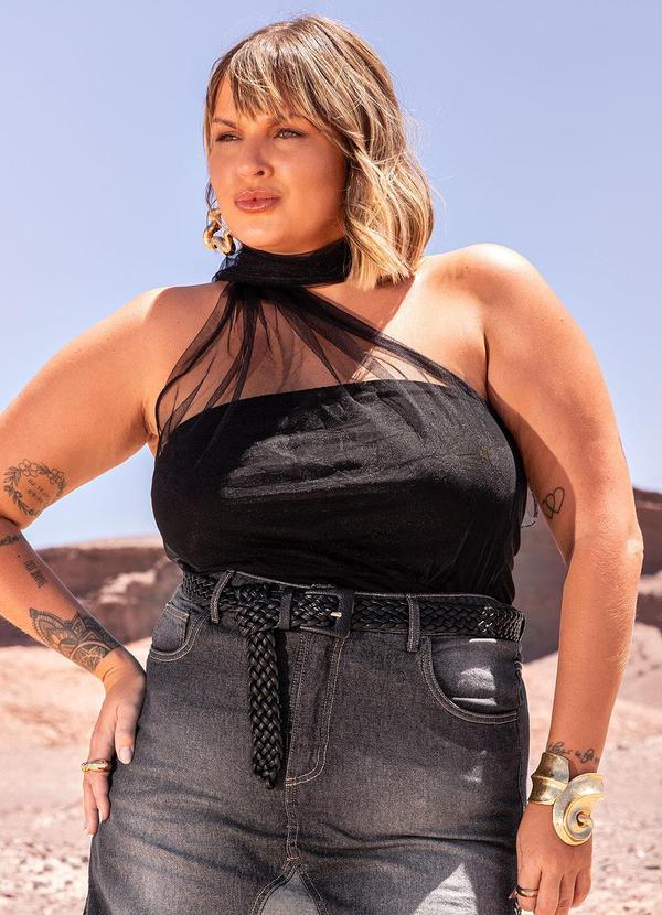 Blusa Preta em Cotton e Tule