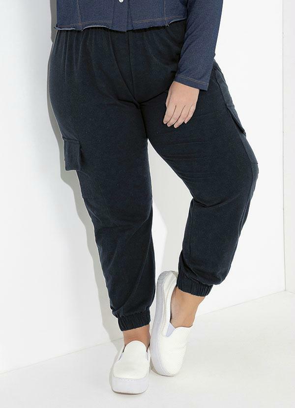 Calça Jogger Preta com Bolsos Plus Size