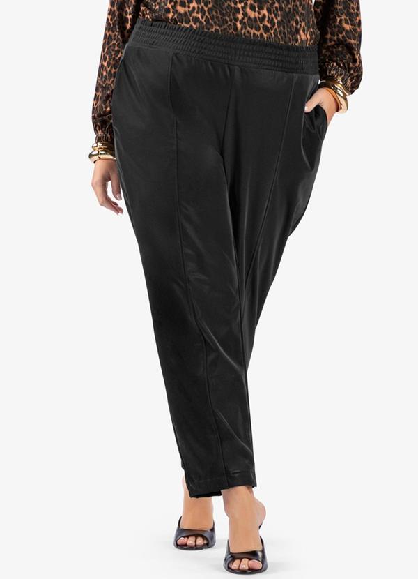 Calça Courino Plus Size Preto