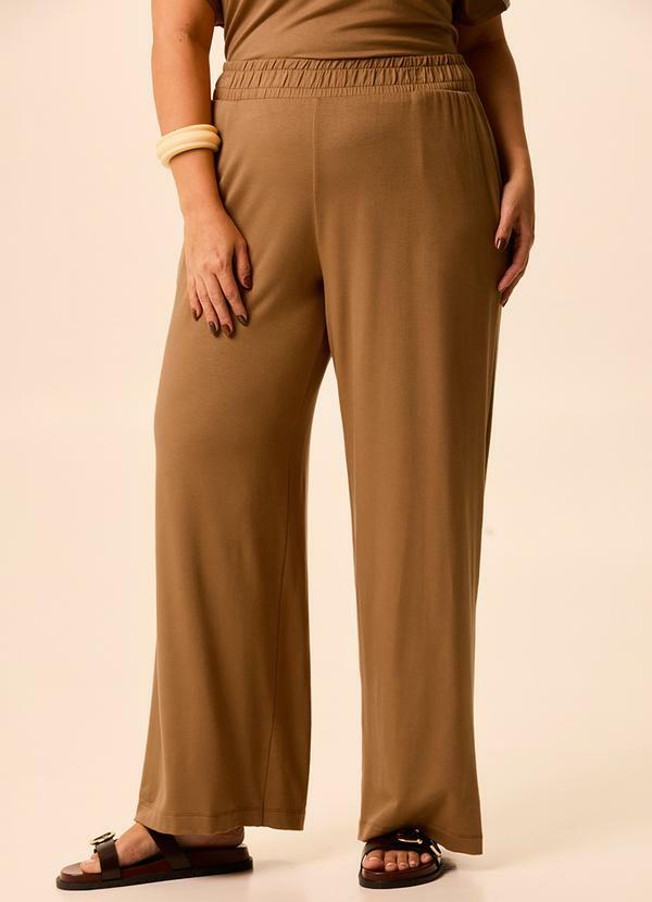 Calça Wide Leg em Moletinho Caramelo
