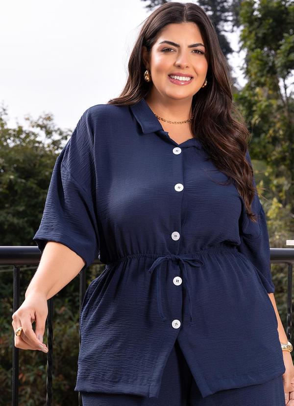Camisa Azul Marinho em Crepe Plano