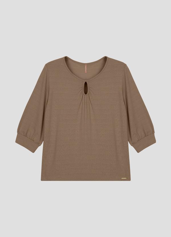 Blusa Feminina Plus Size Manga 3/4 com Decote Gota Marrom