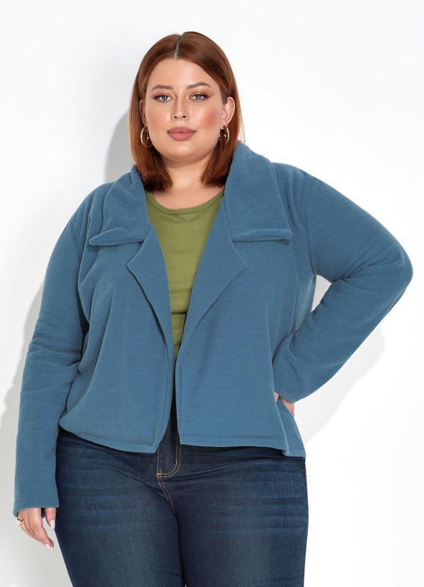 Casaco Azul com Frente Aberta e Gola Plus Size