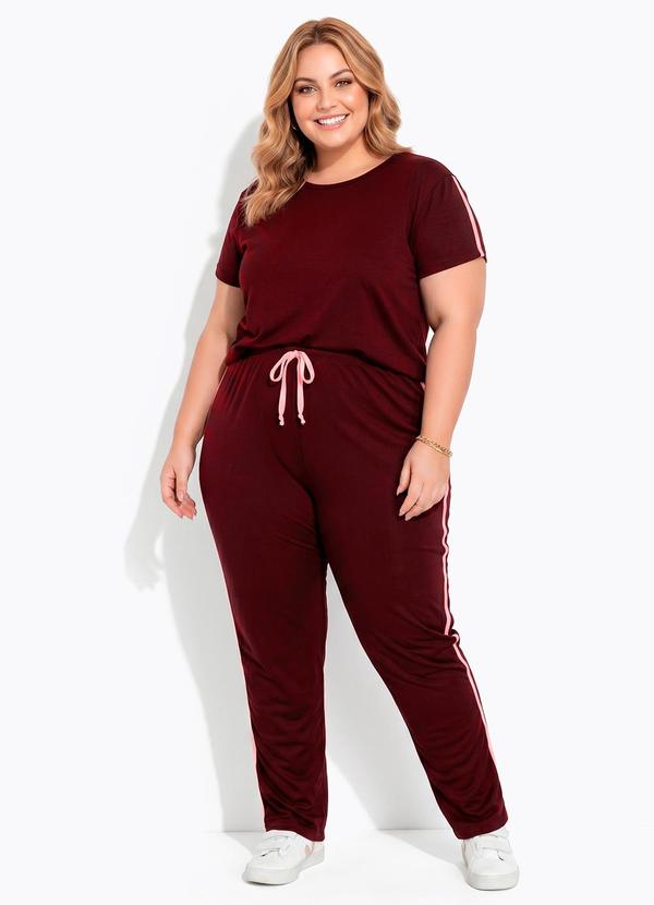Conjunto Bordô com Blusa e Calça Plus Size