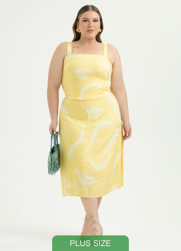 Conjunto Plus Size em Viscose Amarelo Claro
