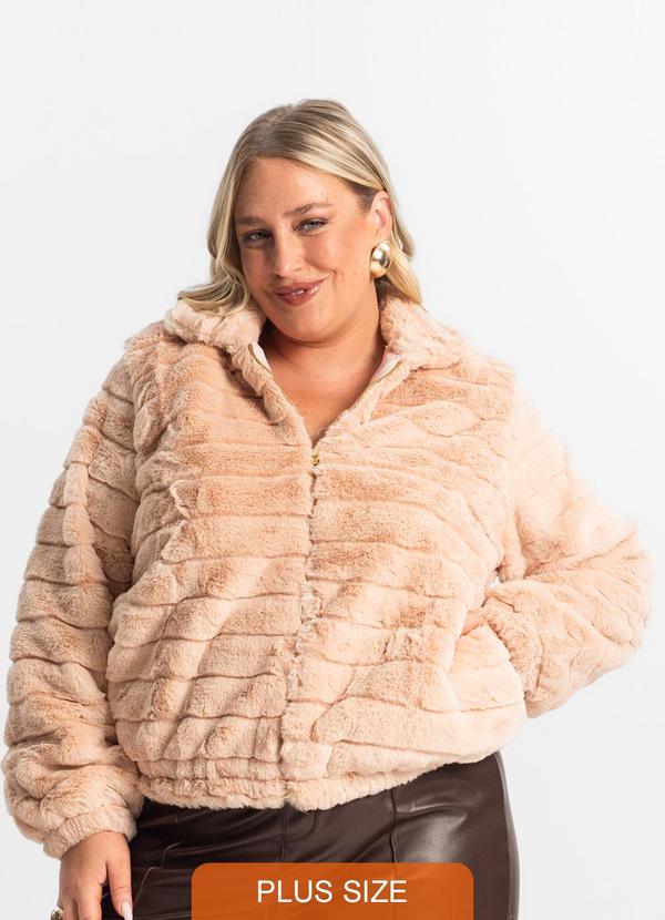 Jaqueta Feminina Plus Size com Pelo Rosa