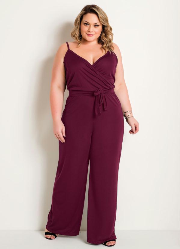 Macacão Pantalona com Alças Bordô Plus Size