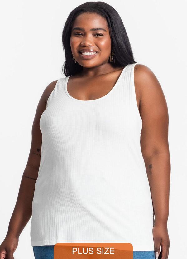 Regata Plus Size em Ribana Canelada Bege
