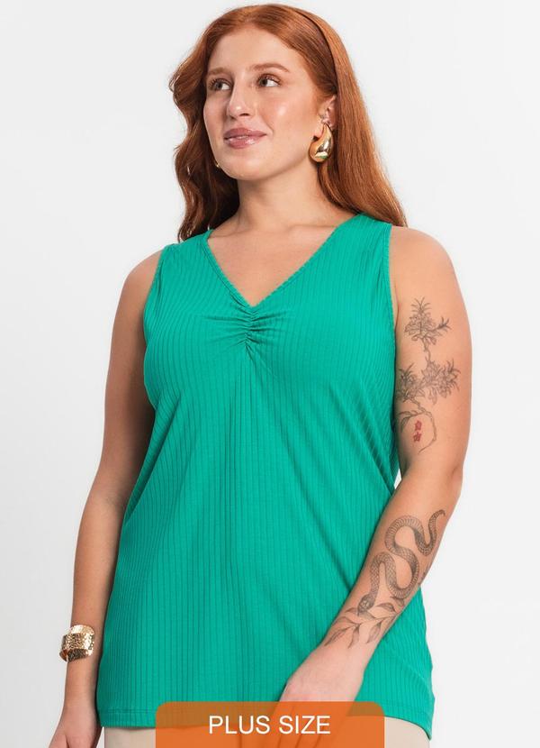 Regata Plus Size em Ribana Canelada Verde